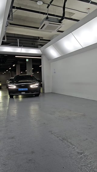 Creative: 008e7202cda7e3b3e16a5ea04e4bc765