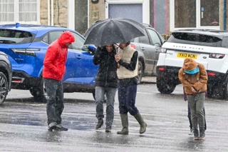 Creative: 03dd631904598395cd470a9aece46400