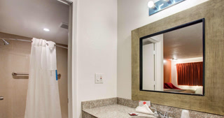 Creative: 0945c5c185f14a564dd87a10fe793a13