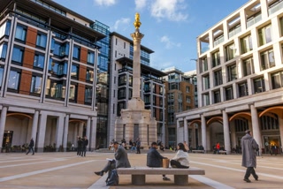 Creative: 0c5853946d6b8e9283f2d4ae3b3d62b2