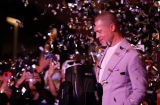 Creative: 0d5633955bf3ab50dac7b4bb0a6f577c