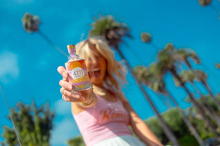 Creative: 0d94e01d3405d6d13422873f69270bfc