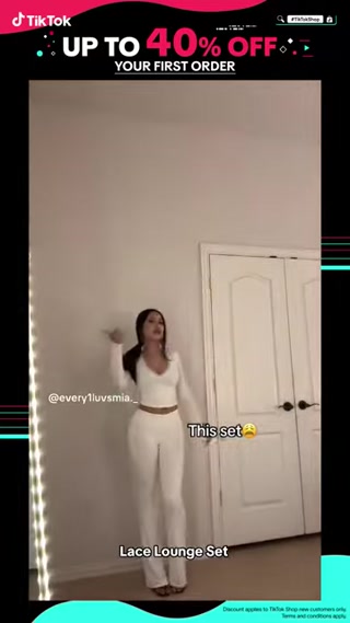 Creative: 117066a8652c4ee7ab648279852db4fc