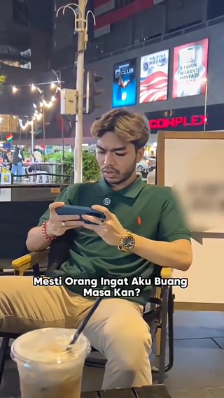 Creative: 1b59d3b0834ff057af82fe20069326fe