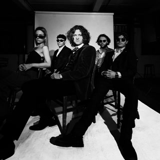 Creative: 203ba6f2c492d751971537c490e990fe