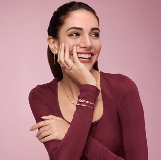 Creative: 21bbcc00498e0365e97e99a3eae26314