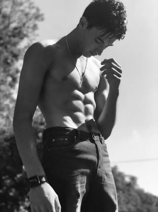 221aa4bbe83796d3c611944a2c355a3b