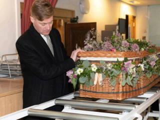 Creative: 2abb592ff13e0cde94badaa4051b1011