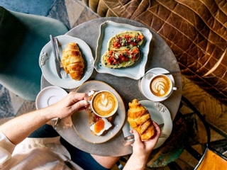 Creative: 39ce7c68ca63f81d543c2d9e3126f718