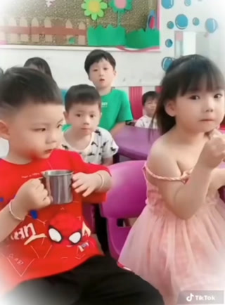 Creative: 3b3dc2e4a07348b5862748341d2037cb