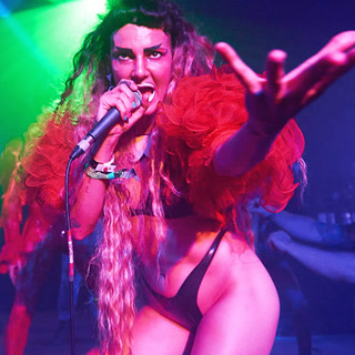 Creative: 3b3e735ea488a7b2d9f5f877dd13b288