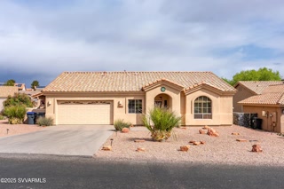 Creative: 4d0061ee9378fdbeb0cf94e2b9ada8d5