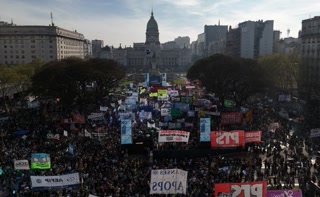 Creative: 5465f8e90e7195b87515945199b8fb29