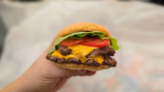 Creative: 5bf388bacacdaad0c1bce16fa23b612f