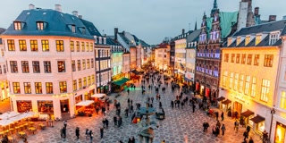 Creative: 5e73cbd4e926c7e349fa5383366bdeb3