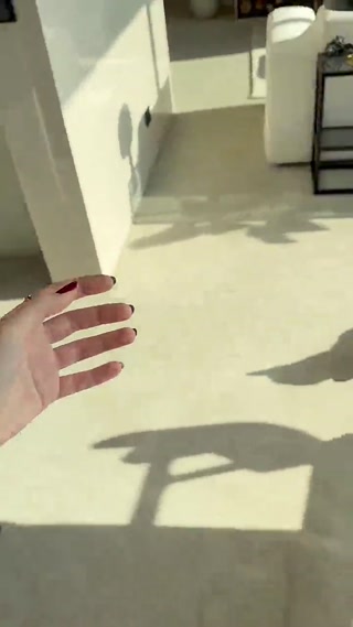 Creative: 6903c1b64bb7f8a8a0b45122369b20f3