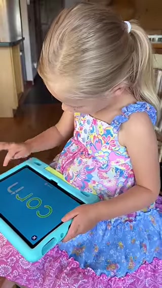 Creative: 6eefae0b997fcc07bab13d0cadef8f28