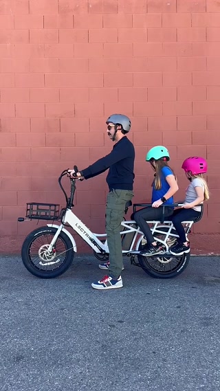 Creative: 6f419baaac9ae1e00a705eed2699059f