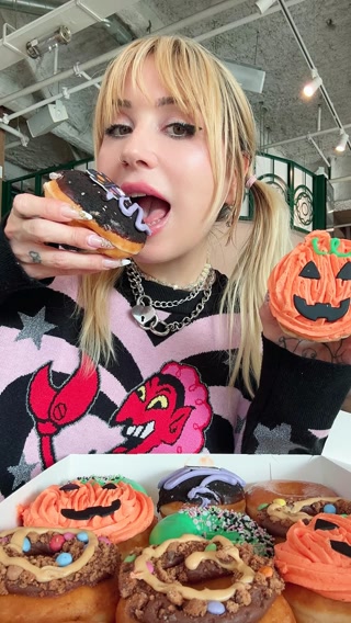 Creative: 74ce28e7008a4a99ba5bda3fcf27b005