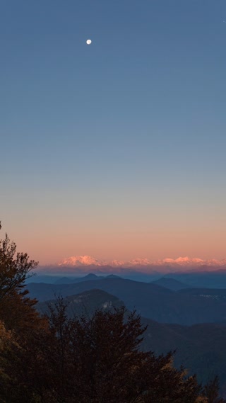 Creative: 812c5d07106fecb16bf826de984e345f