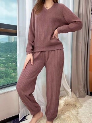 Creative: 90731443f3b40a02e8f85431cd8093d9