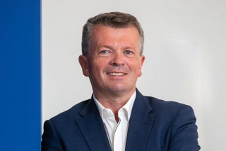 Creative: 9ec7e2d93699eaa2b9764857733464c5