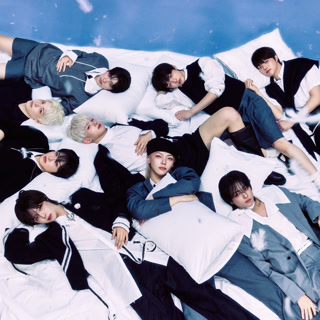 Creative: 9ed3f7b384dc03badbfb339e1a89a963