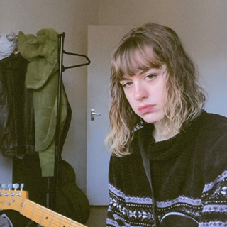 Creative: a9abee701814899ba51449782d3026fd