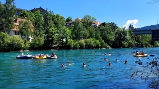 Creative: aa47aad6a84f44da5fc60e2fc1fdd9bb