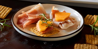 Creative: c2877200cf1e5d7b4d8962dd8fe70ae9