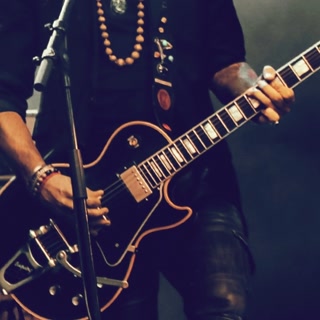 Creative: d7b656ed2cab7c9abb7cd9e769f2710c