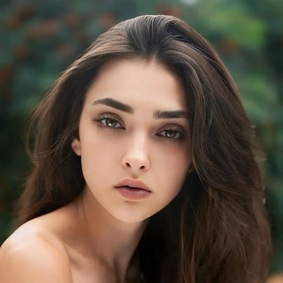 Creative: d9fbc00b09a395fb5b67c658f542abcb