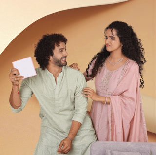 Creative: dca4dc331616ce9b239ba5d707b2f942