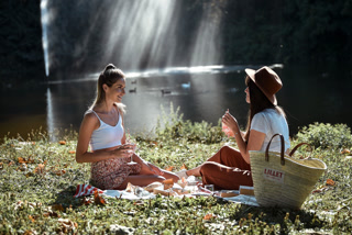 Creative: e1b51f7ecb53ffedb2de046b955a6704