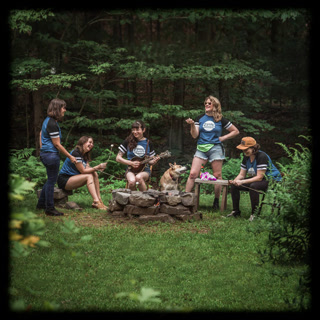 Creative: e42124cb964a92c1e8512f96a279ee90