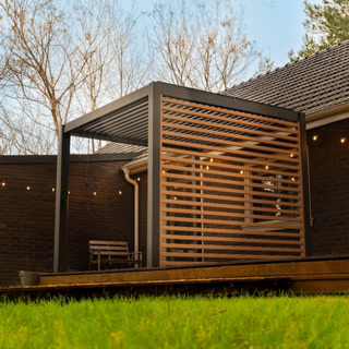 Creative: e5784029046ea1e289b5621c1f23921f