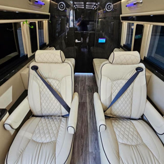 Creative: e79ad0ec2c6880aa5cac8a3ac3acebf5