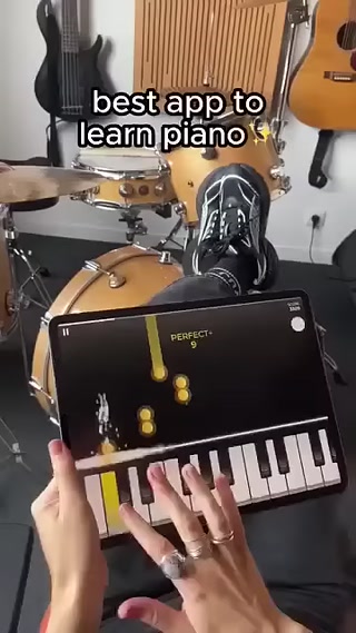 Creative thumbnail for ebd33e622269ab3ed46e953bd7e09991