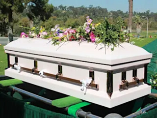 Creative: f41cdc4cabf771697bdc7afb978ad5e5