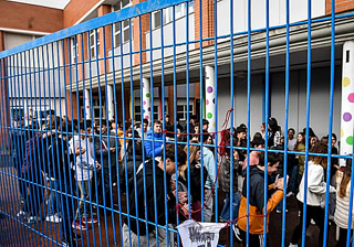 Creative: f58a61a6f0739cf1957a9333a59e116e