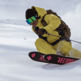 Creative: fbe87f6f06a93270fc4fafe7e34fc954