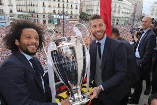 fcebd28bbe54fbf1685e5b4e9af86982