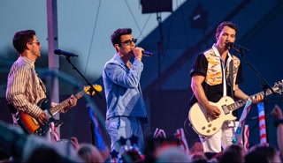 Creative: fcfd1b282a33c031a41be2f1f86b4317